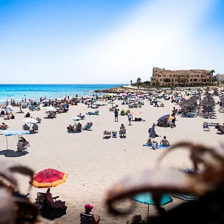 Apartment Beachfront Primera Linea 2-06 *