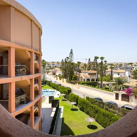 Beachfront Primera Linea 2-06 Apartment