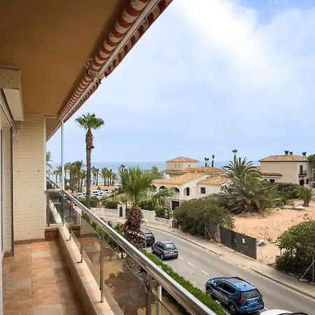 Apartment Beachfront Primera Linea 2-06