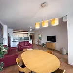 Beachfront Primera Linea 2-06 Appartement